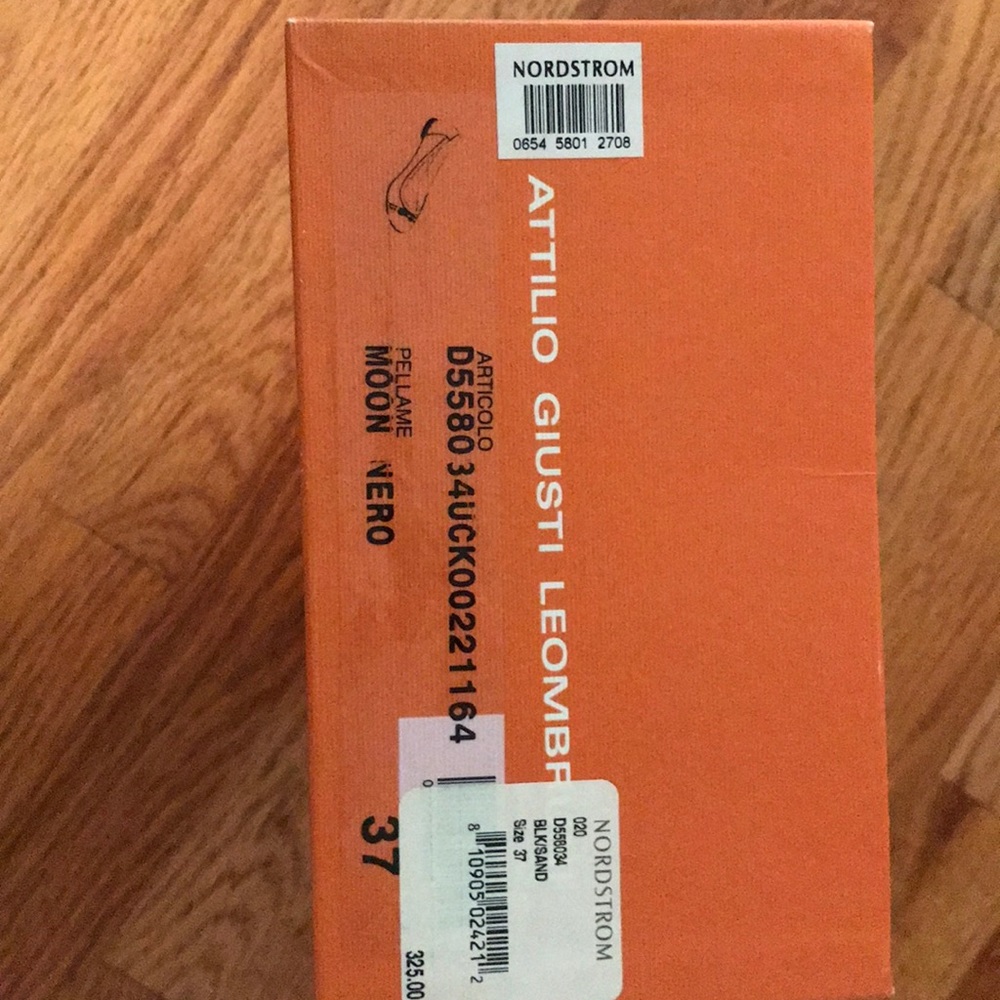 Shoes - Picture 3 of 3